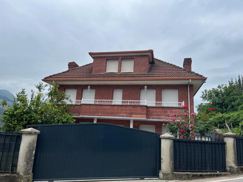 Casamentera Villa Mentera Barruelo Ngoại thất bức ảnh